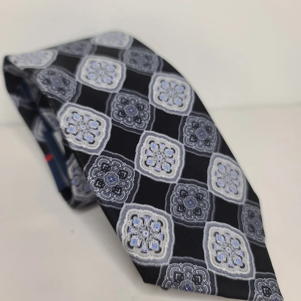 STAFFORD Silk Black &Blue Mens Neck Tie. New With Tags.